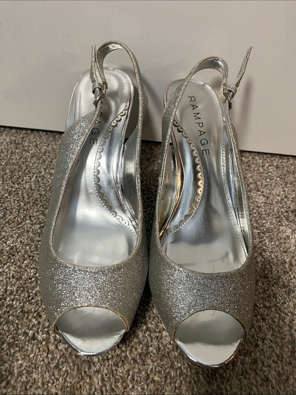 Rampage Women's Silver Glitter Slingback Peep-Toe Heels